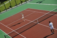 Впервые проведена игра в большой теннис